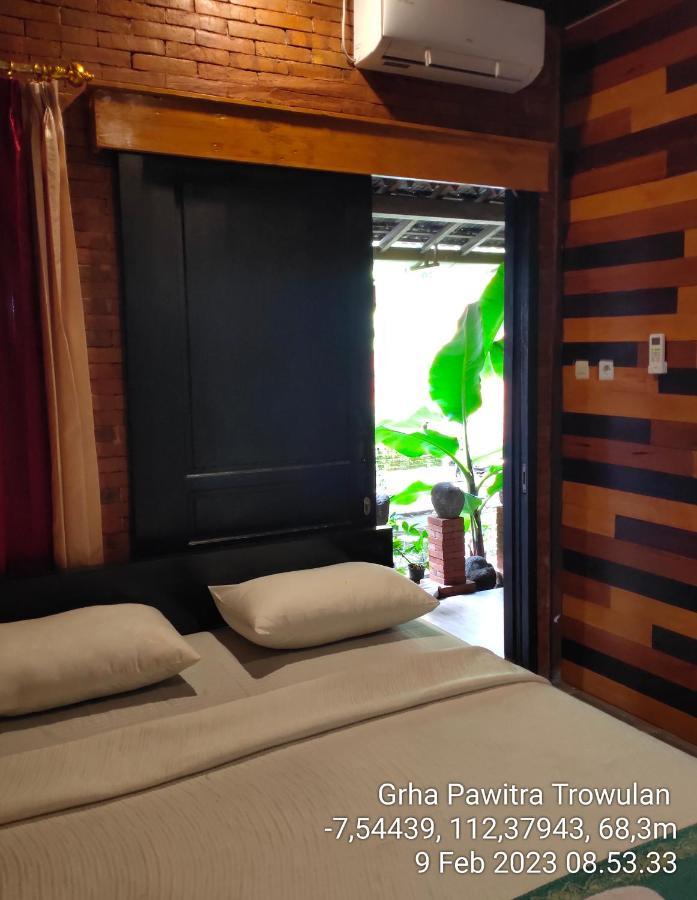 Grha Pawitra Trowulan Apartment ภายนอก รูปภาพ